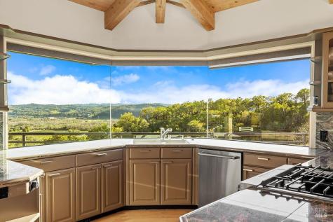 23121 Vineyard Road Geyserville CA 95441