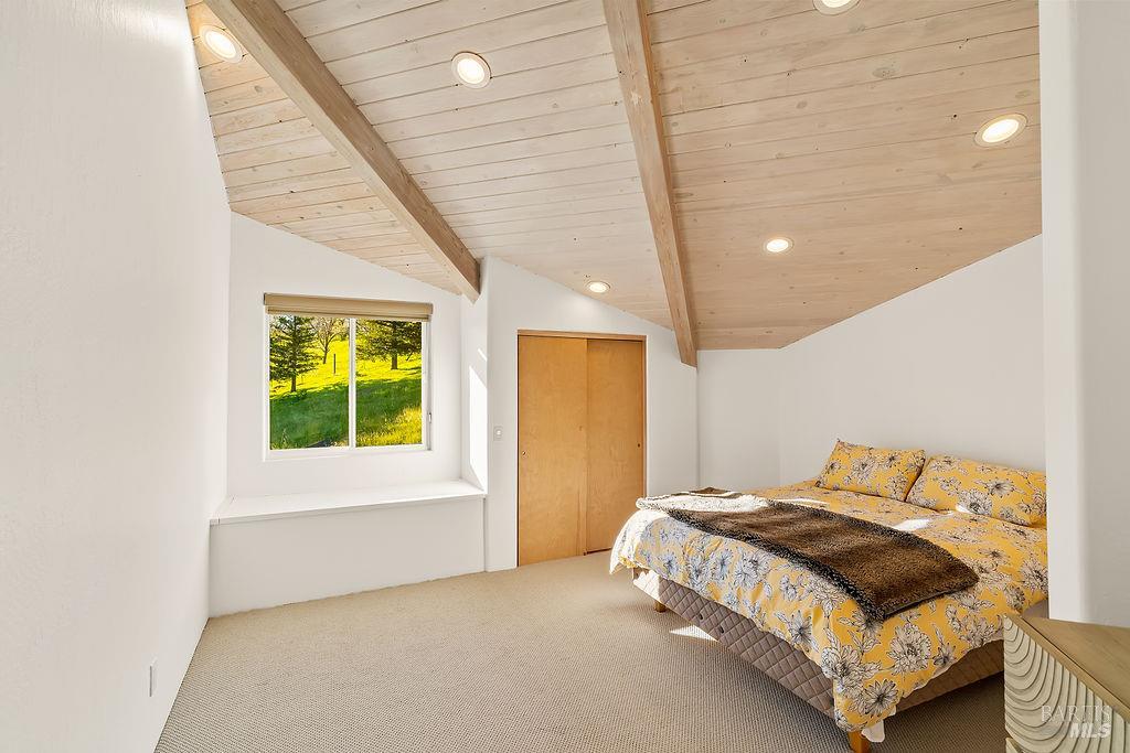 23121 Vineyard Road Geyserville CA 95441