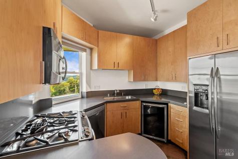23121 Vineyard Road Geyserville CA 95441