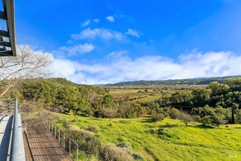 23121 Vineyard Road Geyserville CA 95441