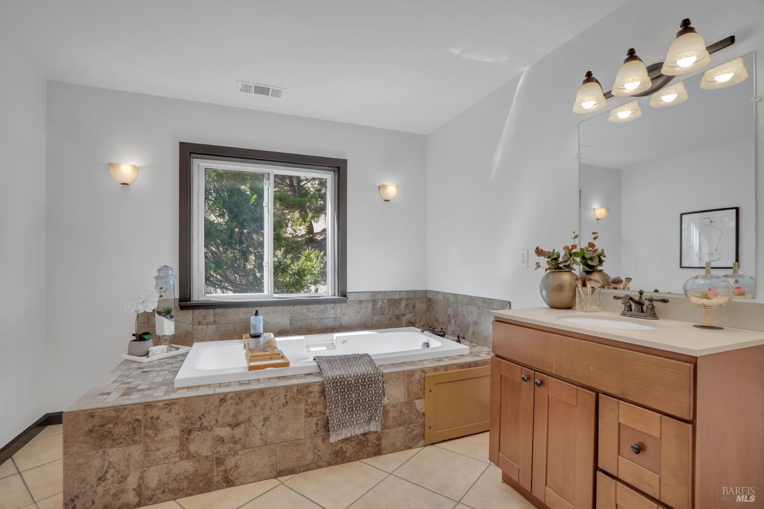 101 Chelsea Hills Drive Benicia CA 94510
