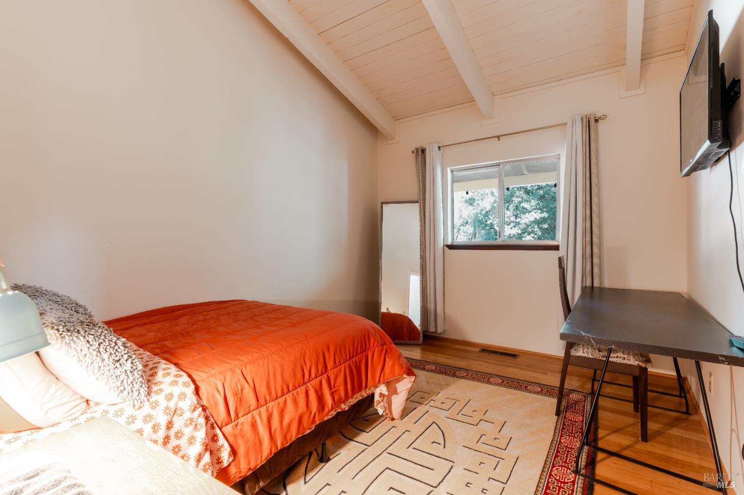 1380 Sanford Ranch Road Ukiah CA 95482