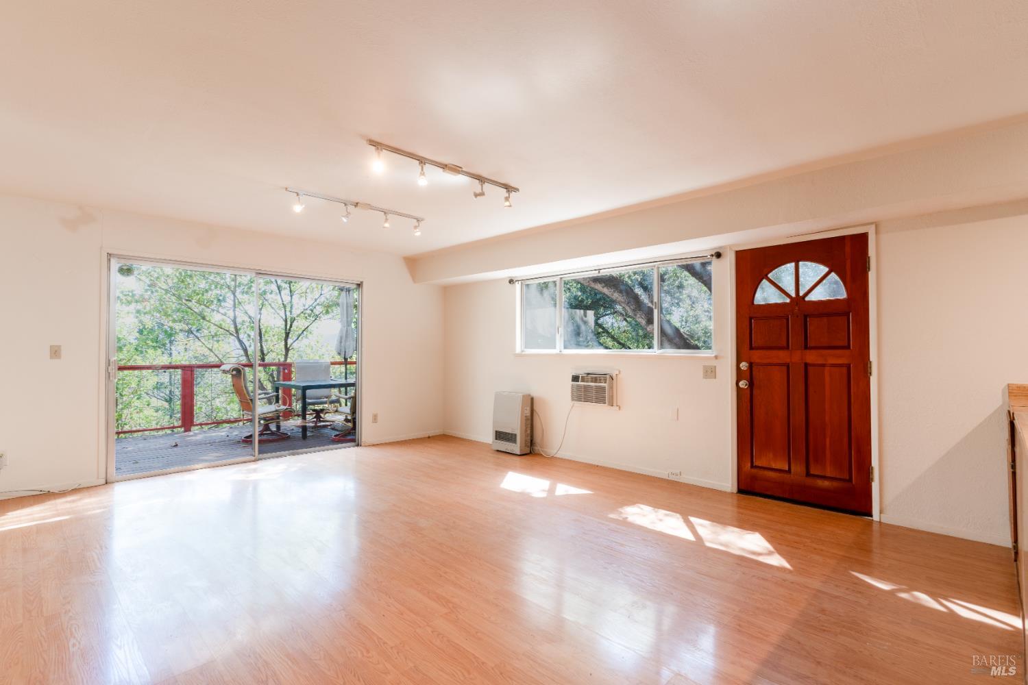 1380 Sanford Ranch Road Ukiah CA 95482