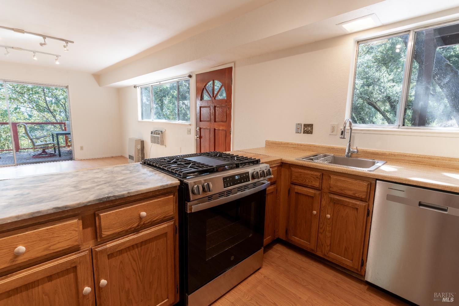1380 Sanford Ranch Road Ukiah CA 95482