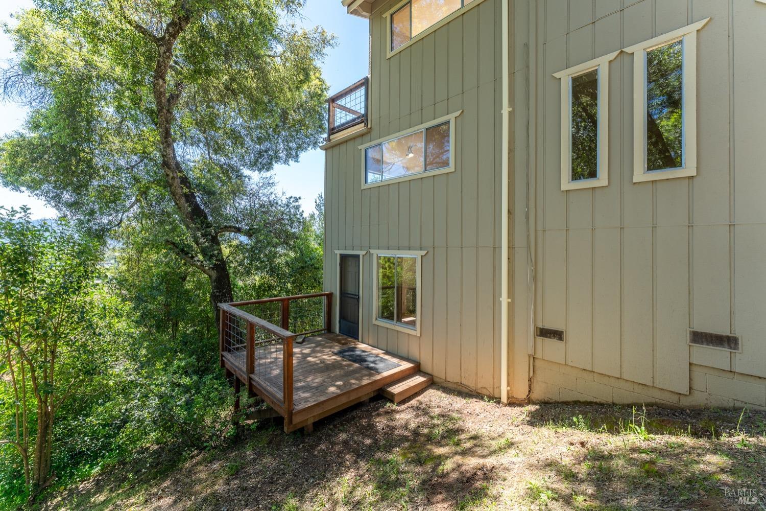 1380 Sanford Ranch Road Ukiah CA 95482
