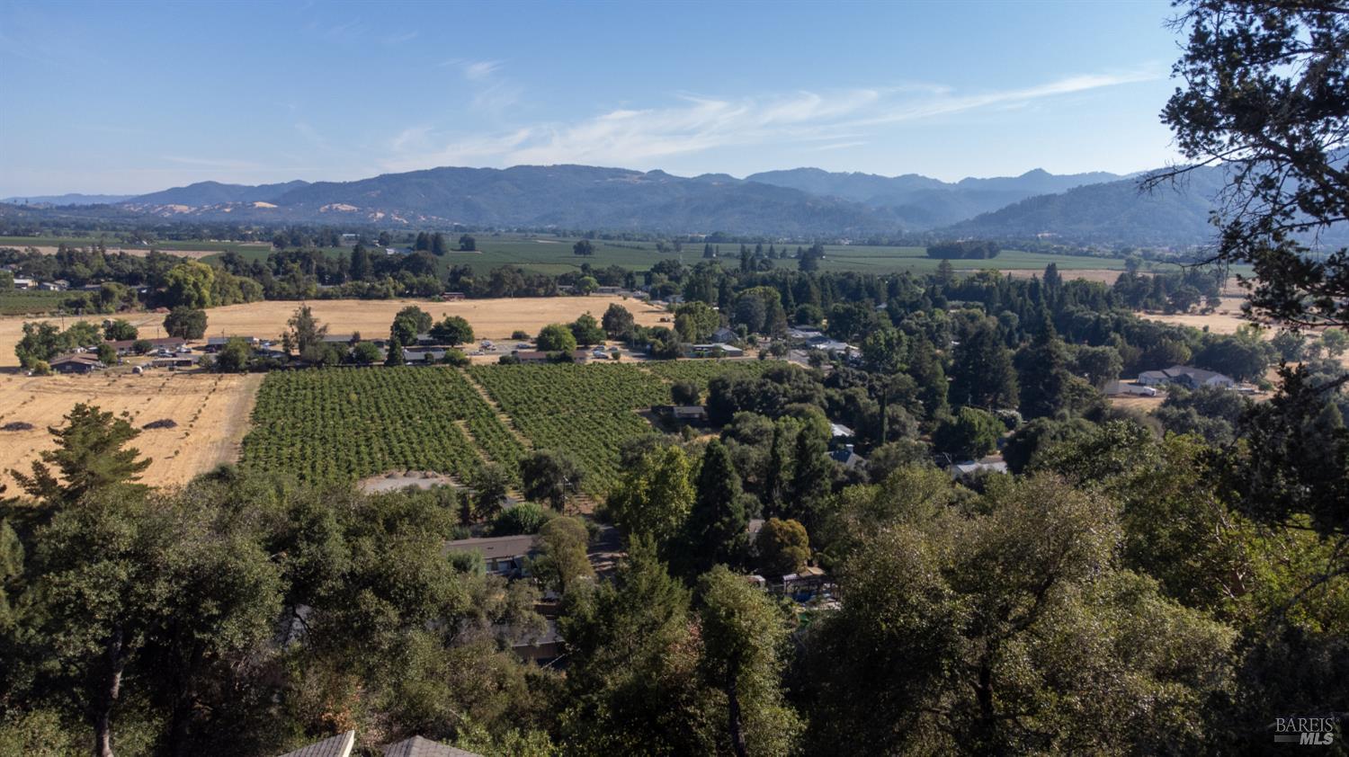 1380 Sanford Ranch Road Ukiah CA 95482