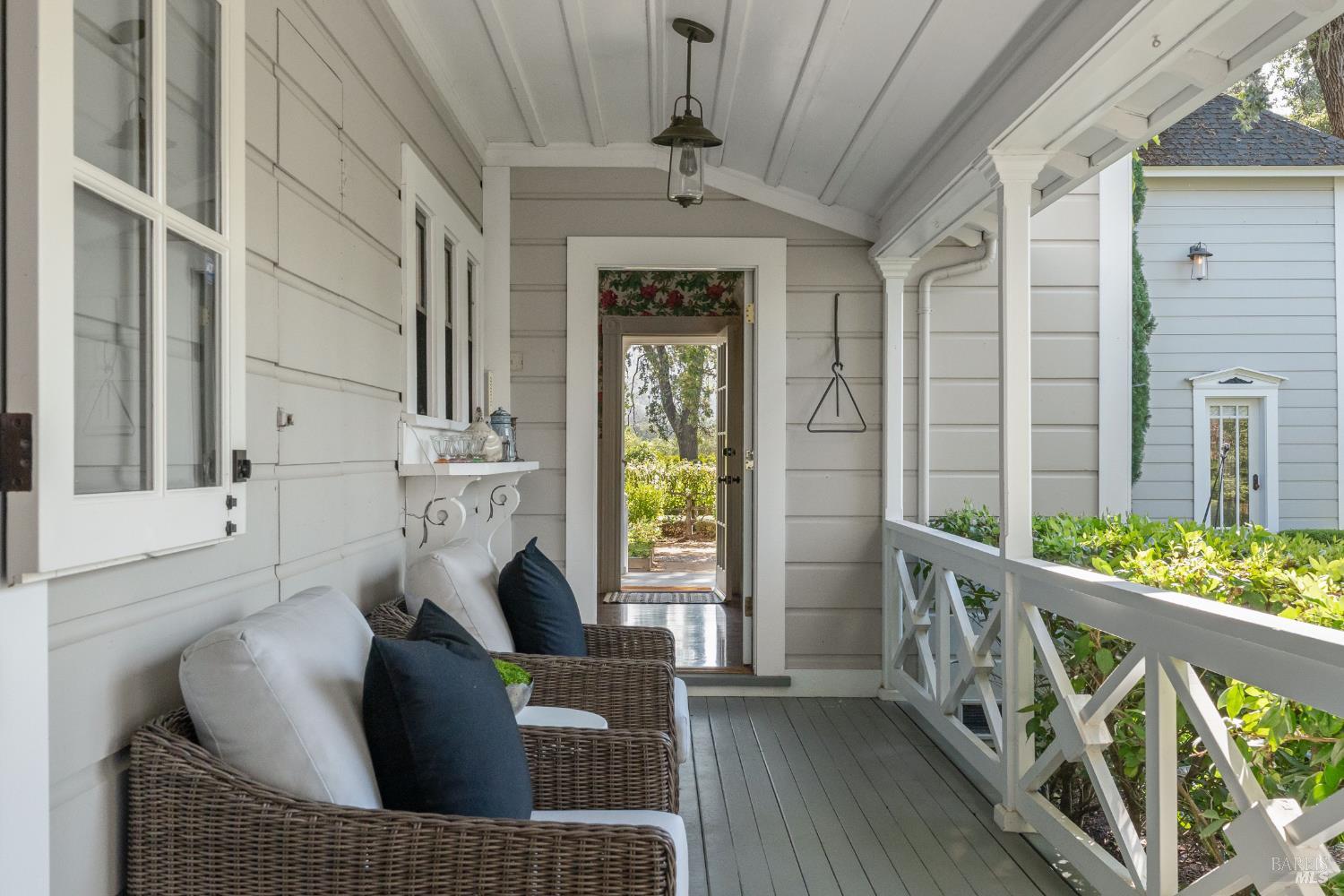 7491 St. Helena Highway Napa CA 94558