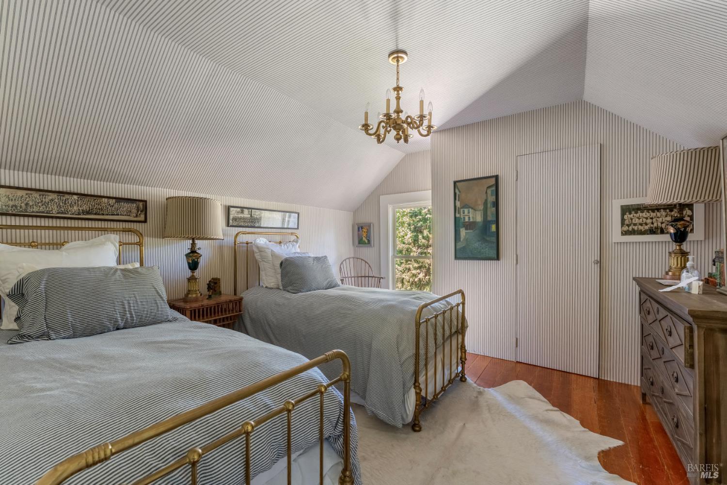 7491 St. Helena Highway Napa CA 94558