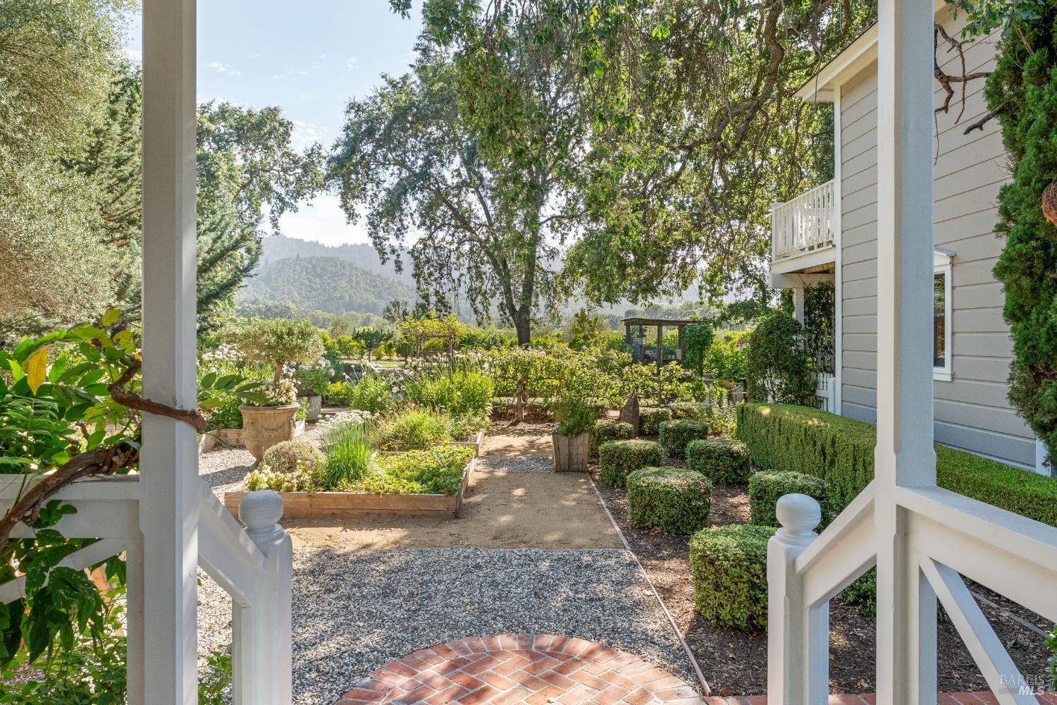 7491 St. Helena Highway Napa CA 94558