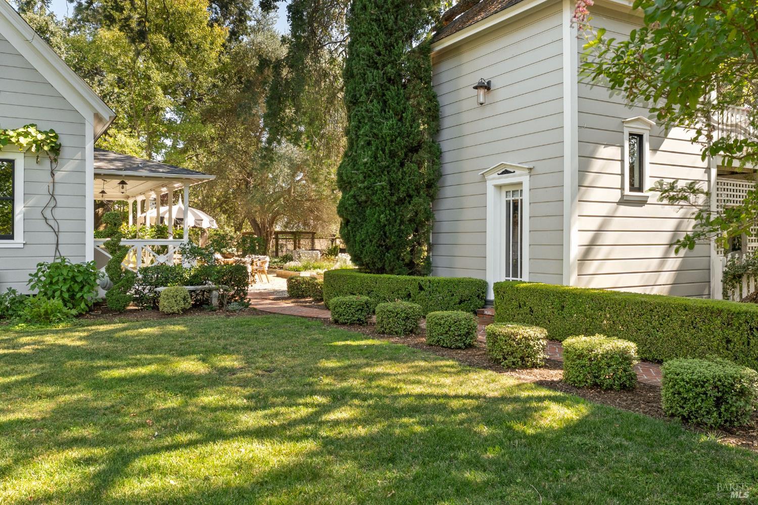 7491 St. Helena Highway Napa CA 94558