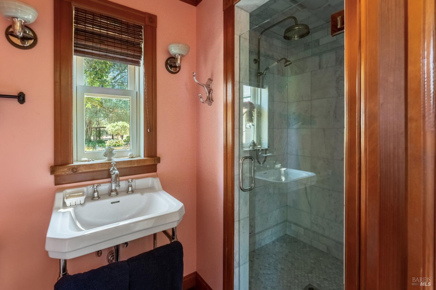 7491 St. Helena Highway Napa CA 94558