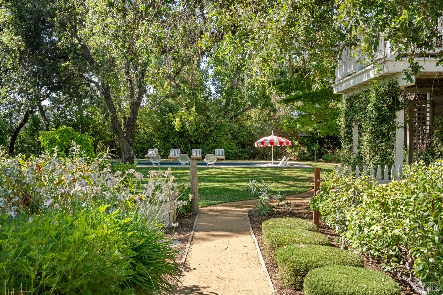 7491 St. Helena Highway Napa CA 94558