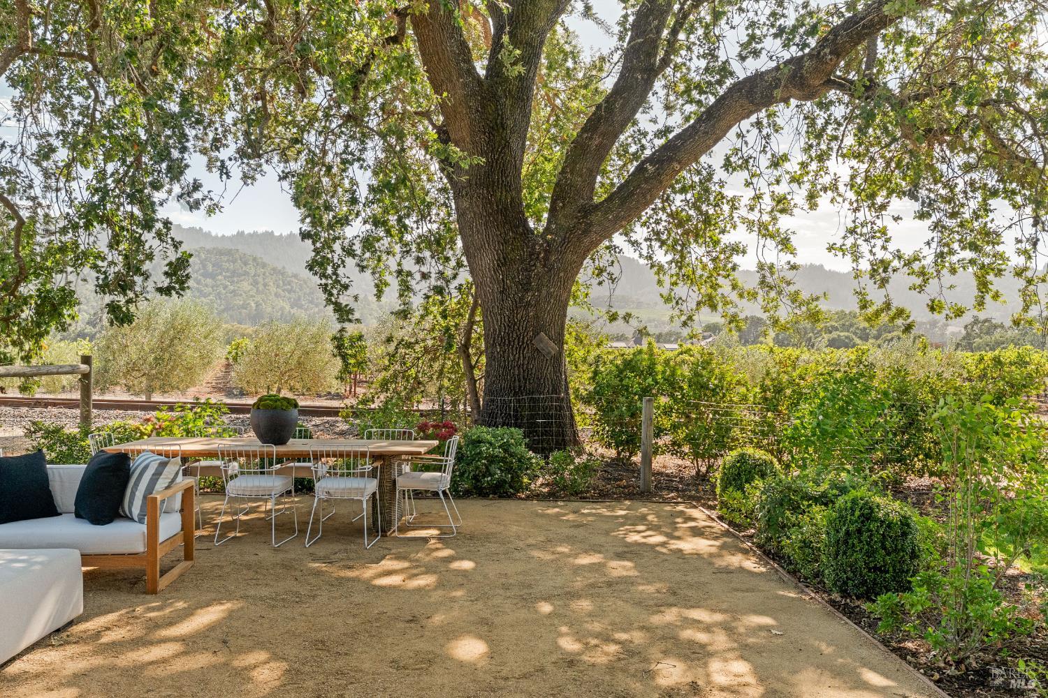 7491 St. Helena Highway Napa CA 94558
