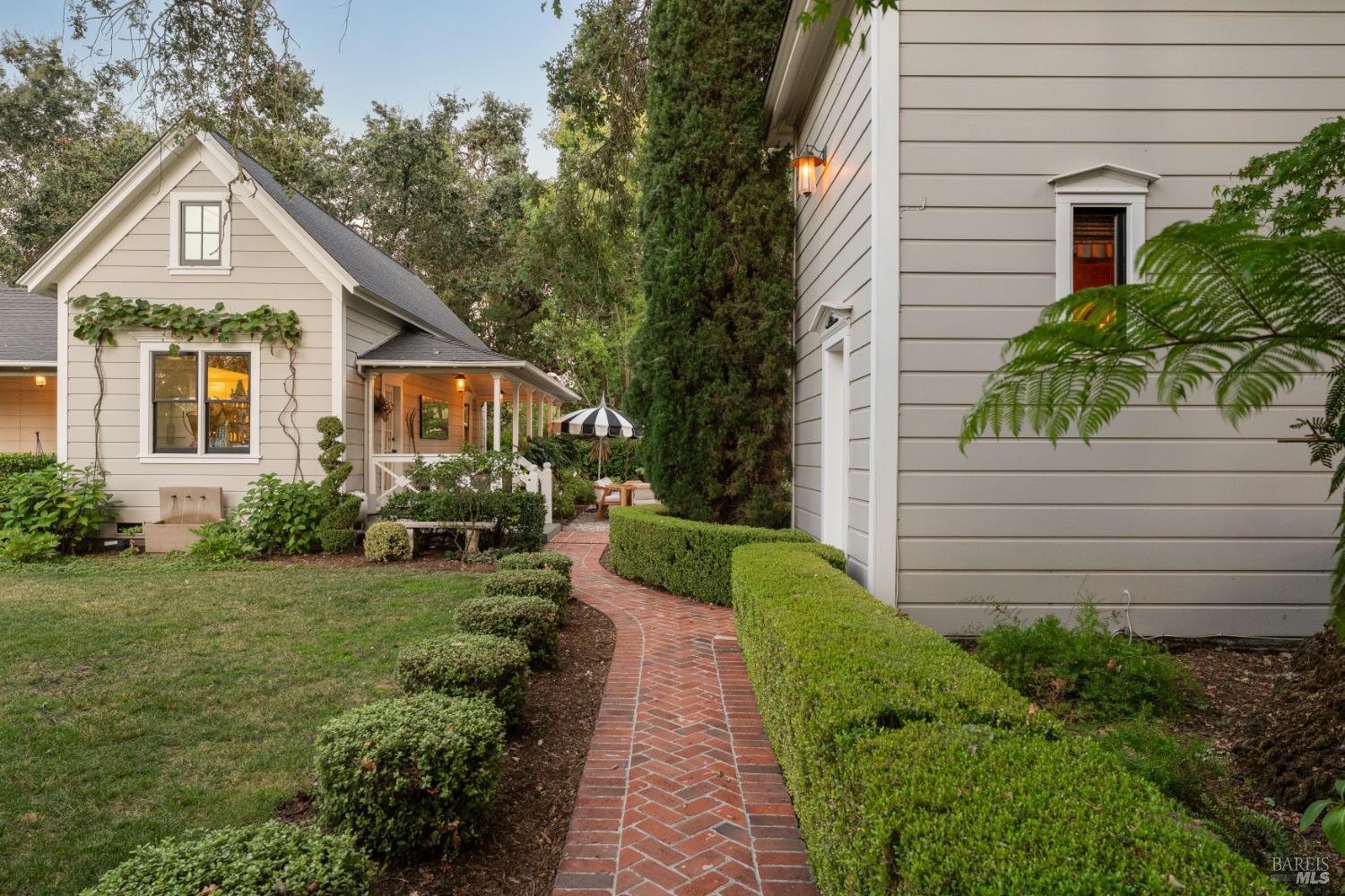 7491 St. Helena Highway Napa CA 94558