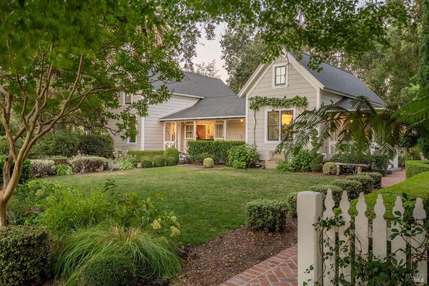 7491 St. Helena Highway Napa CA 94558