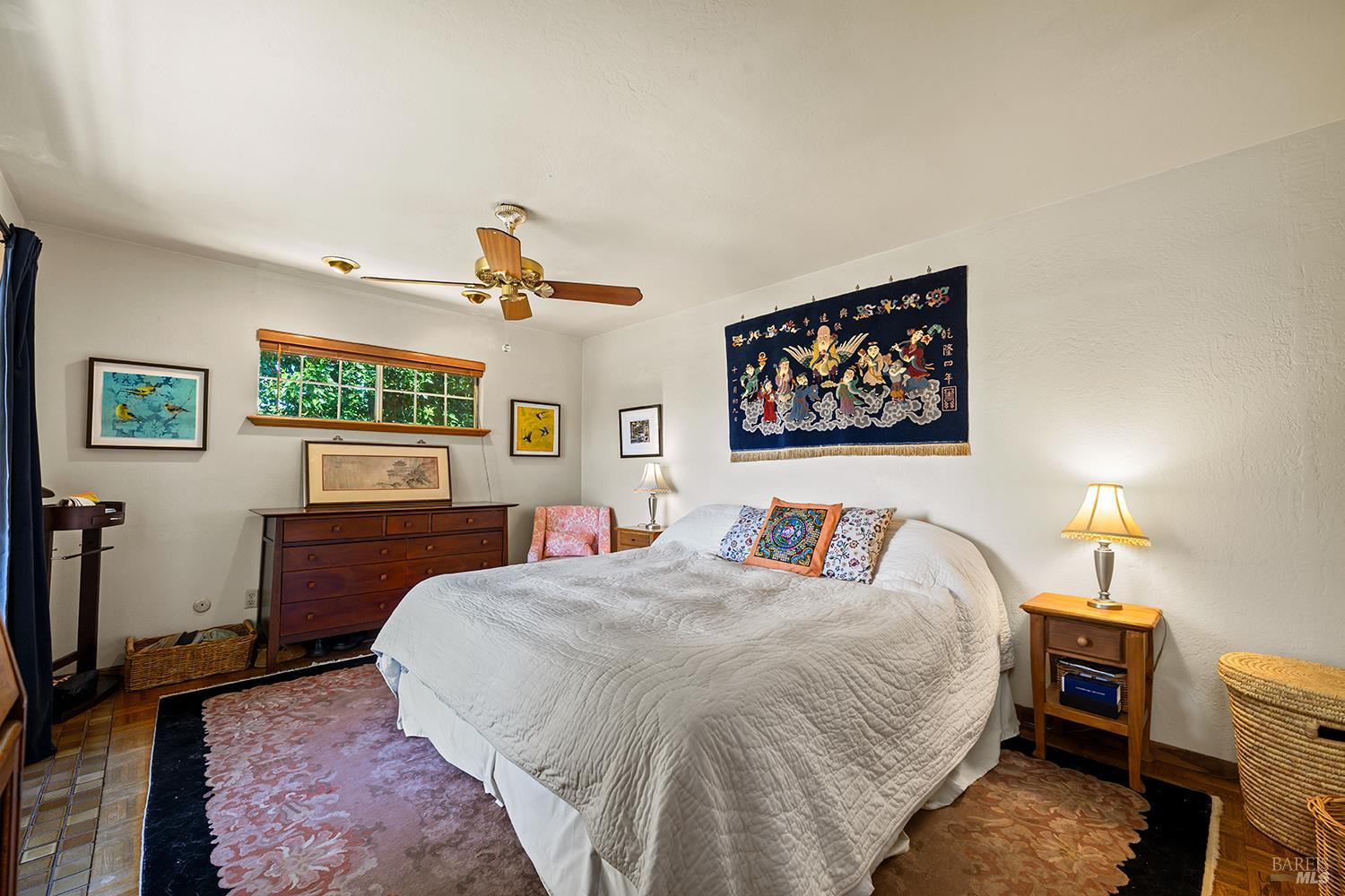 944 Summerfield Road Santa Rosa CA 95405