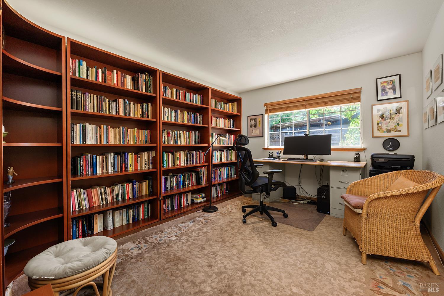 944 Summerfield Road Santa Rosa CA 95405