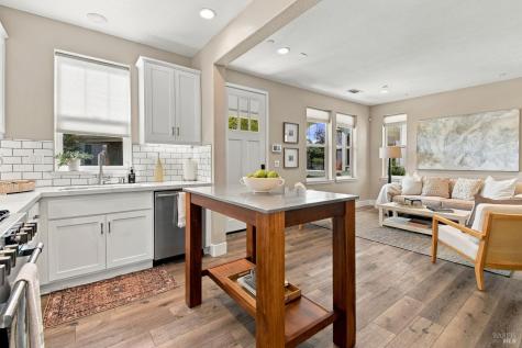 24 Cottage Lane Novato CA 94949