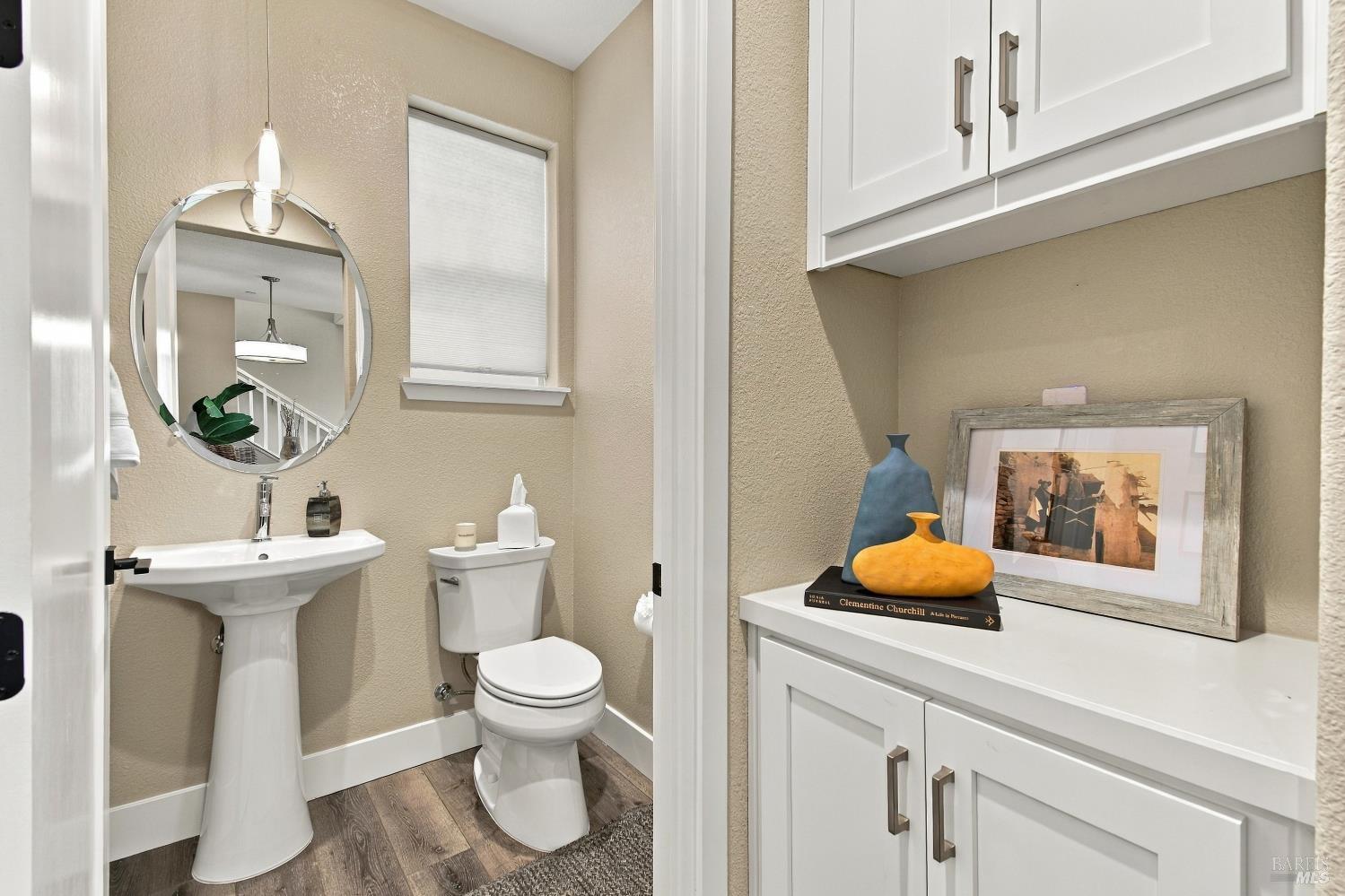 24 Cottage Lane Novato CA 94949