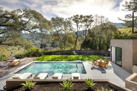22 Rock Road Kentfield CA 94904