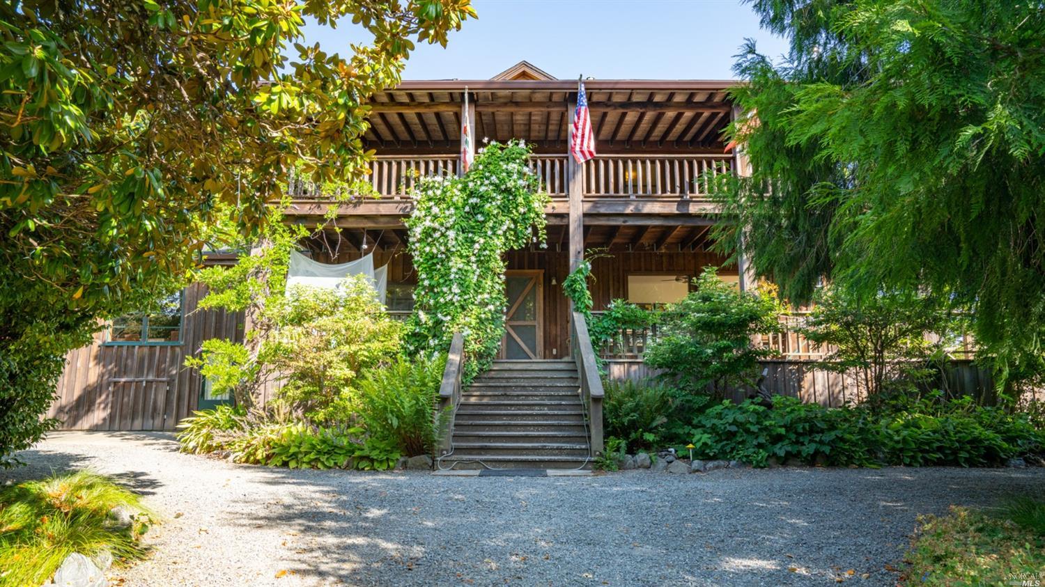 31101 Fish Rock Road Yorkville CA 95494