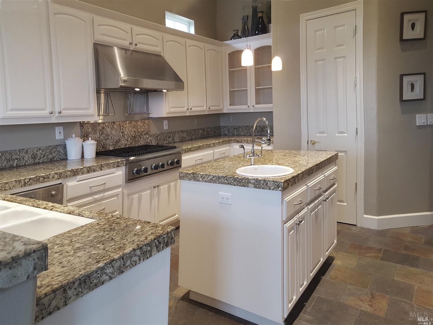 1161 Castle Oaks Drive Napa CA 94558