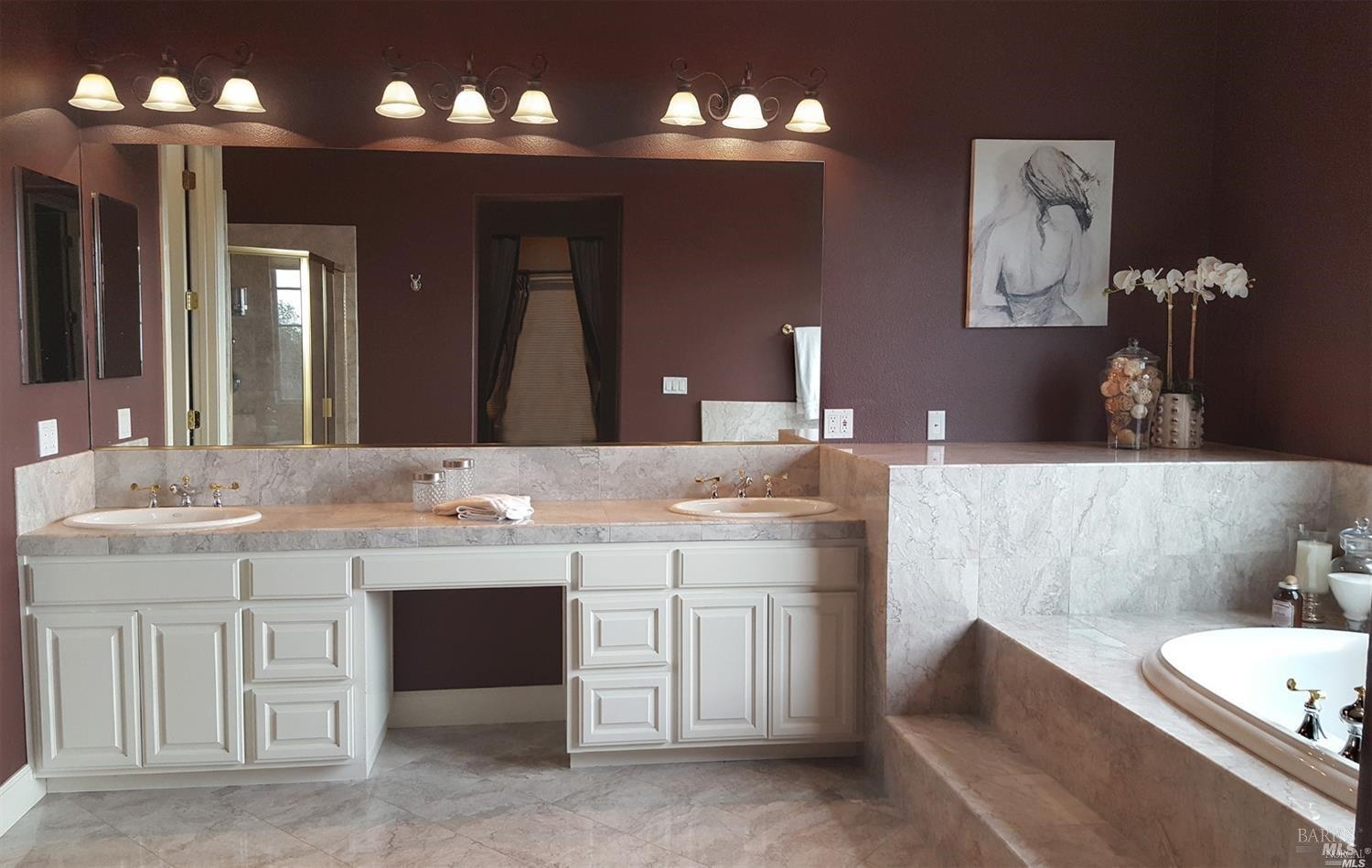 1161 Castle Oaks Drive Napa CA 94558