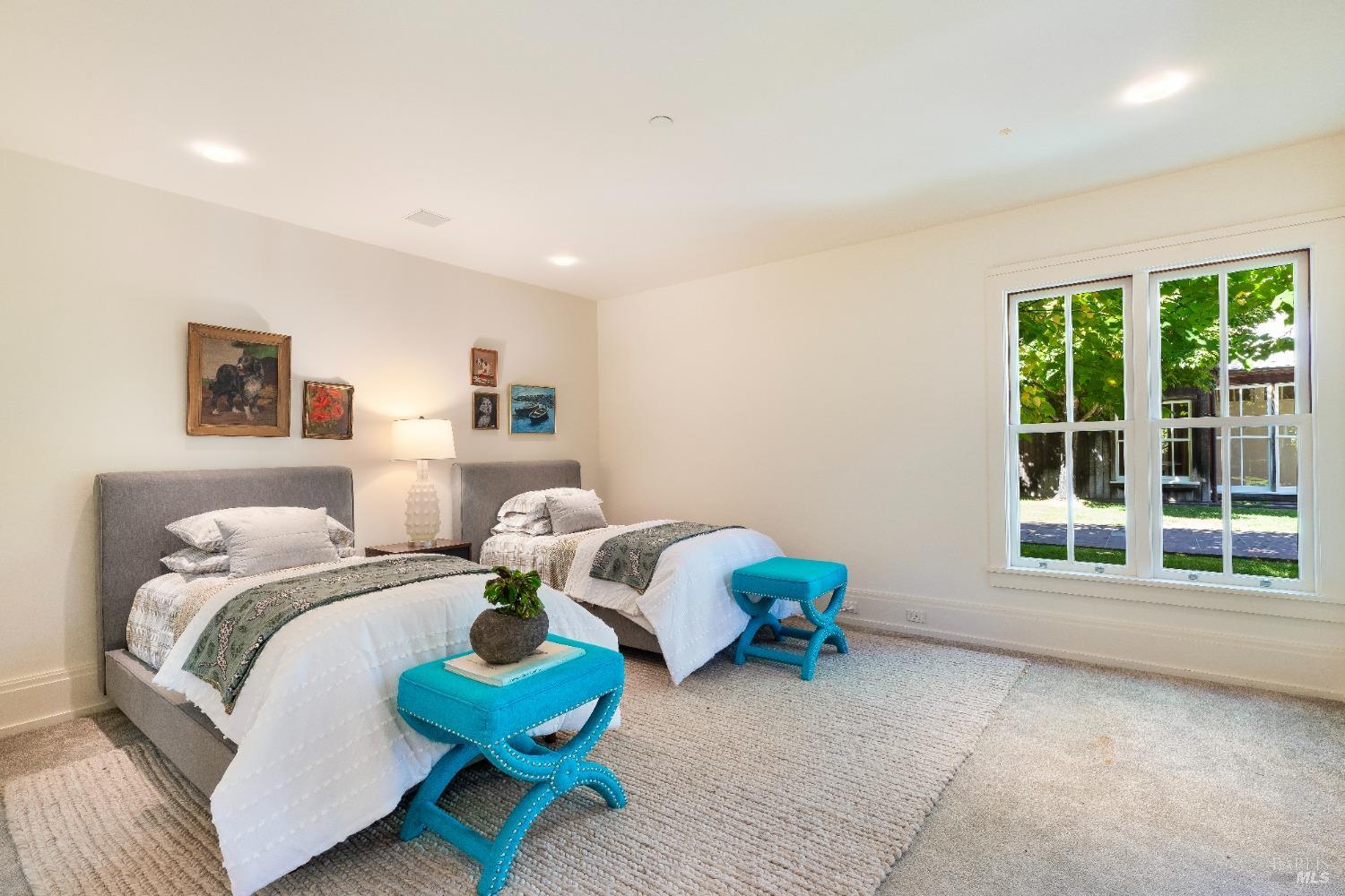 775 White Oak Drive Santa Rosa CA 95409