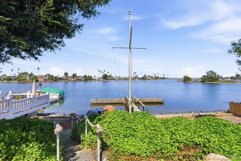 45 Bahama Reef Novato CA 94949