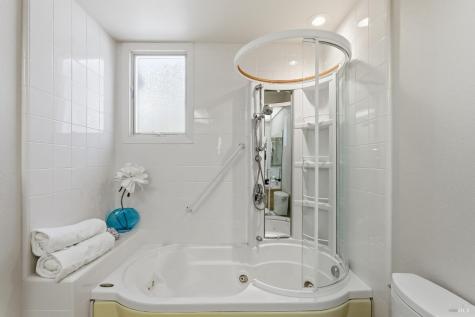 45 Bahama Reef Novato CA 94949