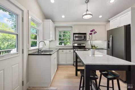 10 Pleasant Lane San Rafael CA 94901