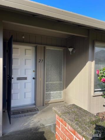 27 Woodgreen Street Santa Rosa CA 95409