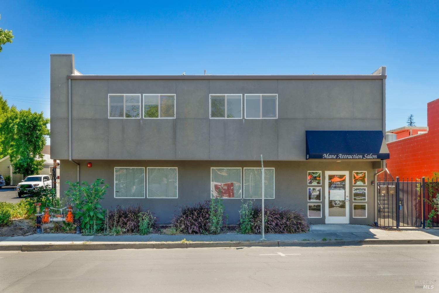 436-440 Center Street Healdsburg CA 95448