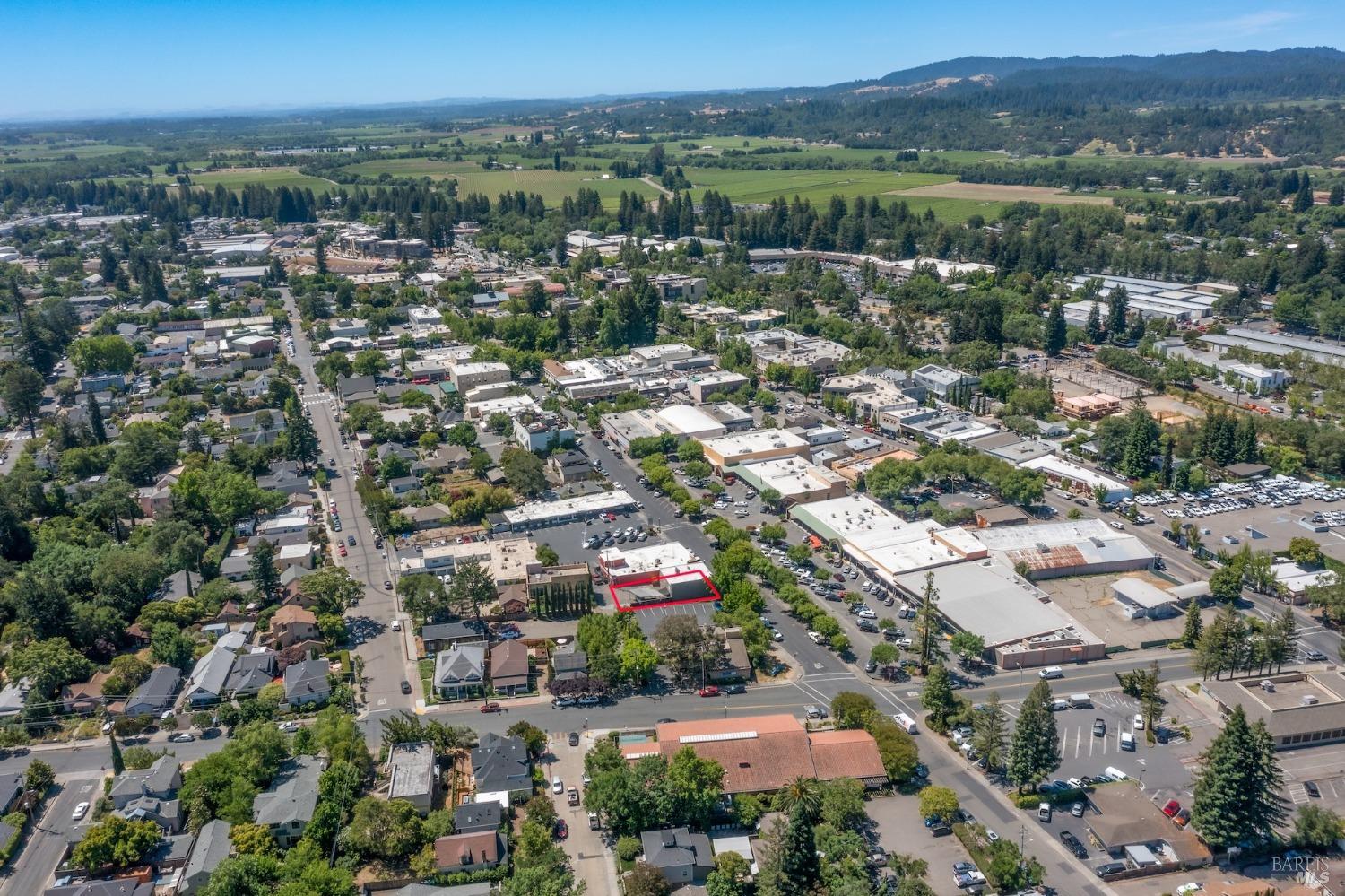 436-440 Center Street Healdsburg CA 95448