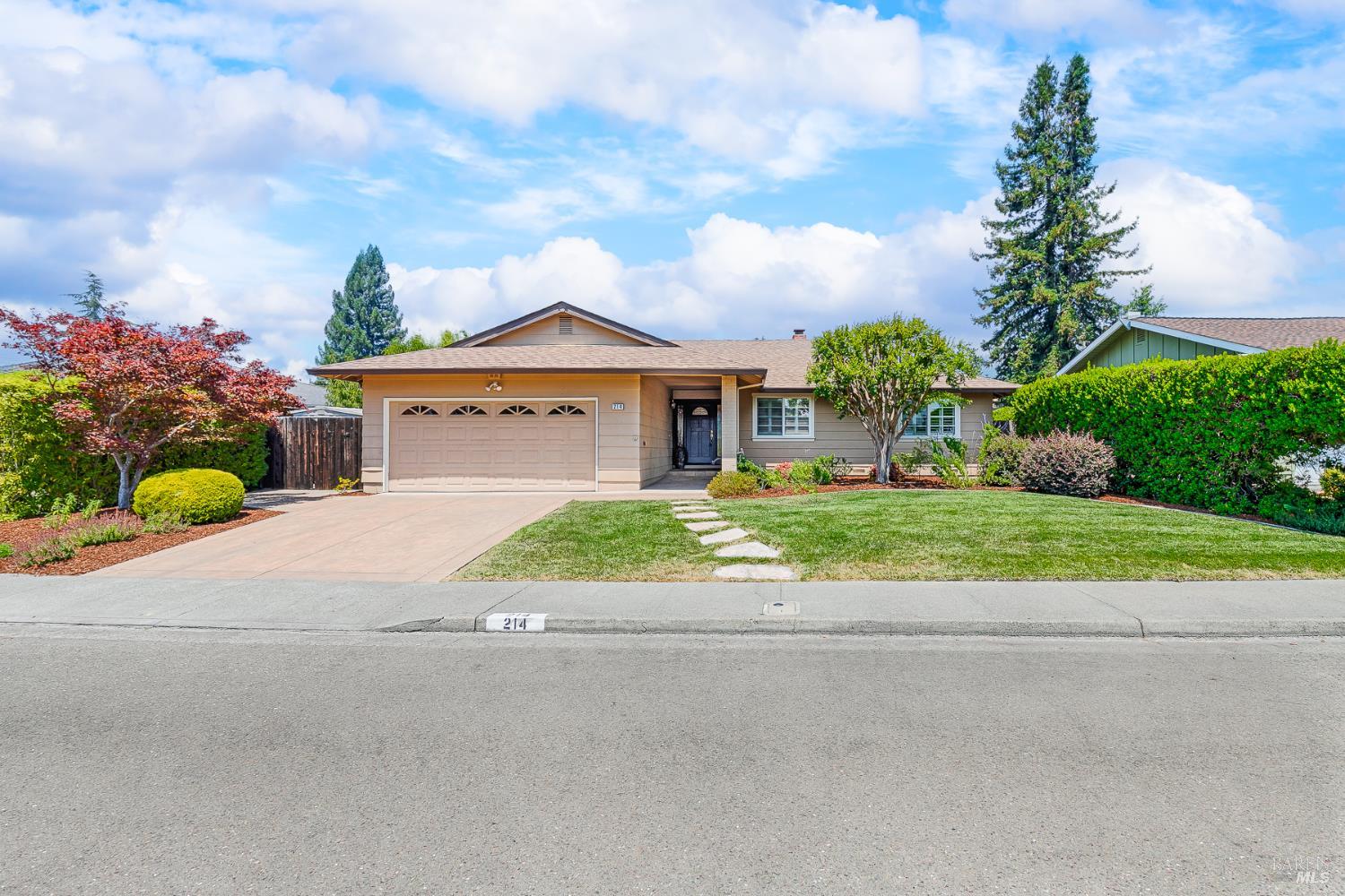 214 Oak Shadow Drive Santa Rosa CA 95409