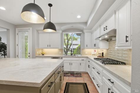 3646 Rutherford Way Santa Rosa CA 95404