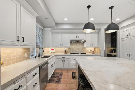 3646 Rutherford Way Santa Rosa CA 95404