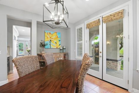 3646 Rutherford Way Santa Rosa CA 95404