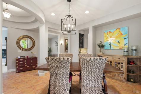 3646 Rutherford Way Santa Rosa CA 95404