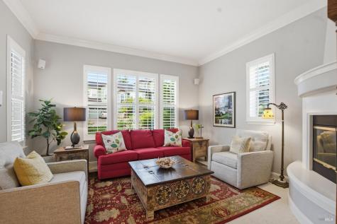 3646 Rutherford Way Santa Rosa CA 95404