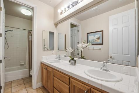 3646 Rutherford Way Santa Rosa CA 95404