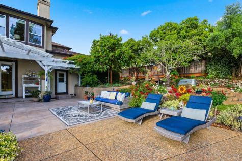 3646 Rutherford Way Santa Rosa CA 95404