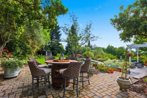 3646 Rutherford Way Santa Rosa CA 95404