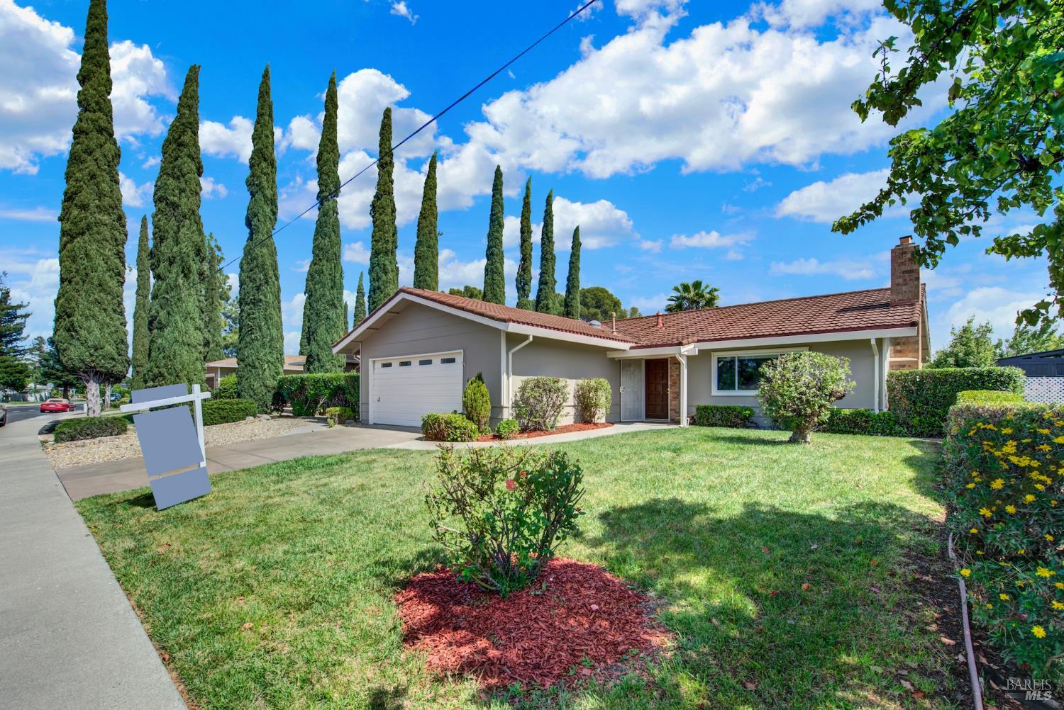 442 Yellowstone Drive Vacaville CA 95687