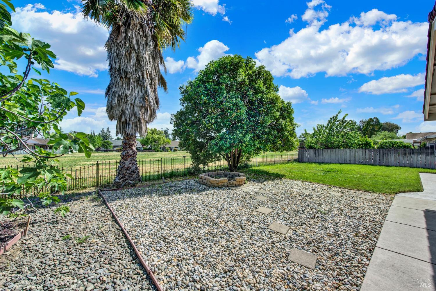442 Yellowstone Drive Vacaville CA 95687