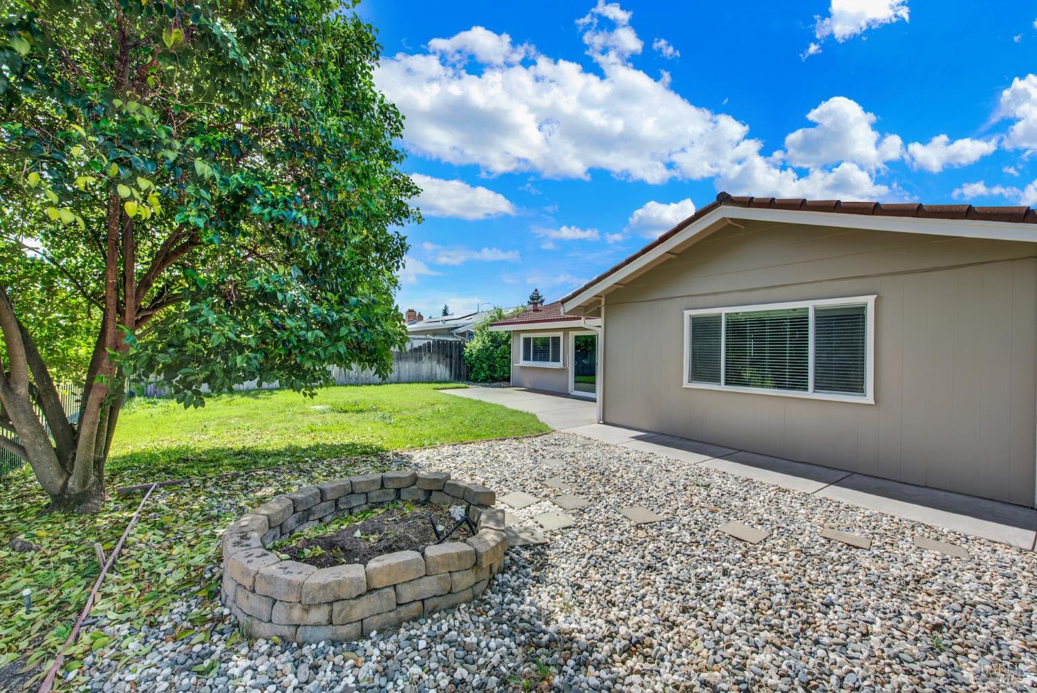 442 Yellowstone Drive Vacaville CA 95687