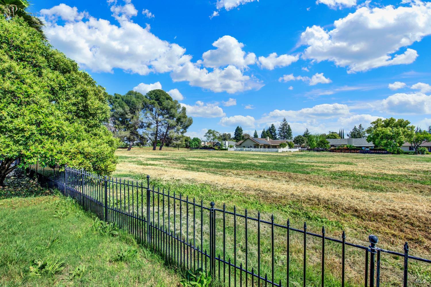 442 Yellowstone Drive Vacaville CA 95687