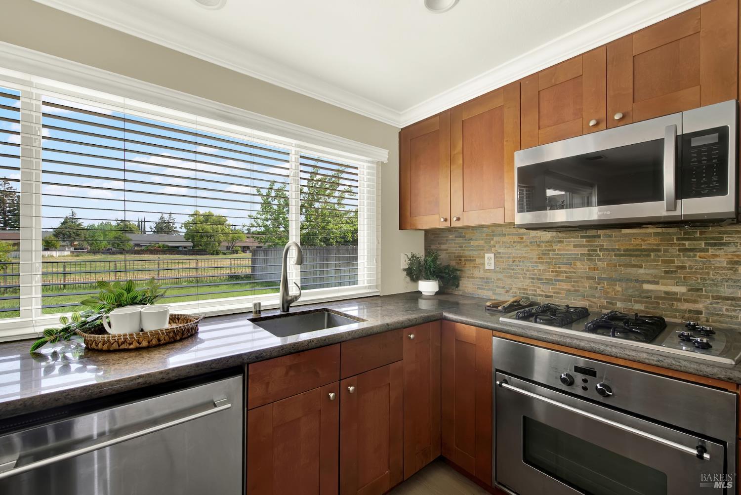442 Yellowstone Drive Vacaville CA 95687