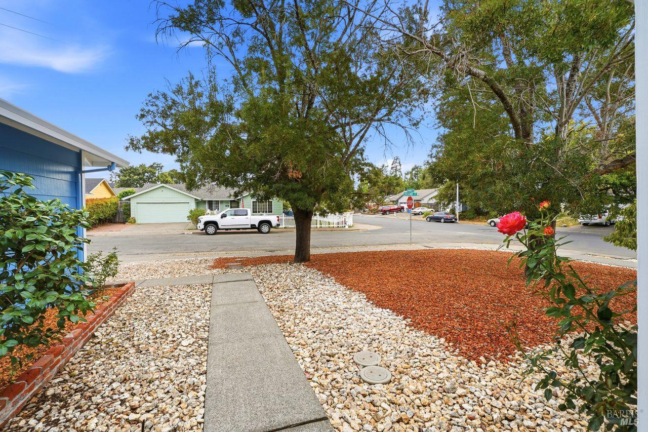 1544 Frederick Street Santa Rosa CA 95401