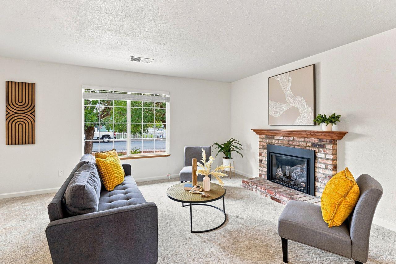1544 Frederick Street Santa Rosa CA 95401